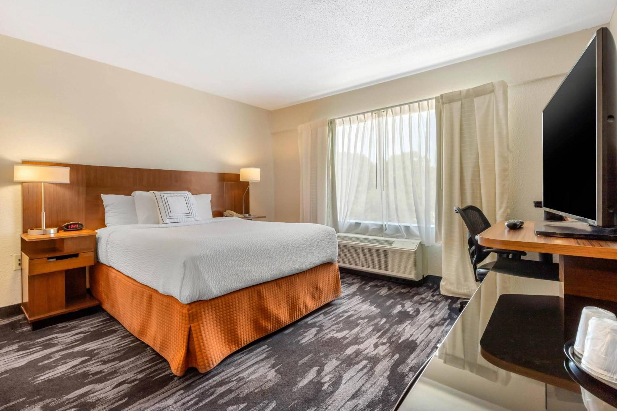 Fairfield Inn Myrtle Beach North Briarcliffe Acres Exterior photo