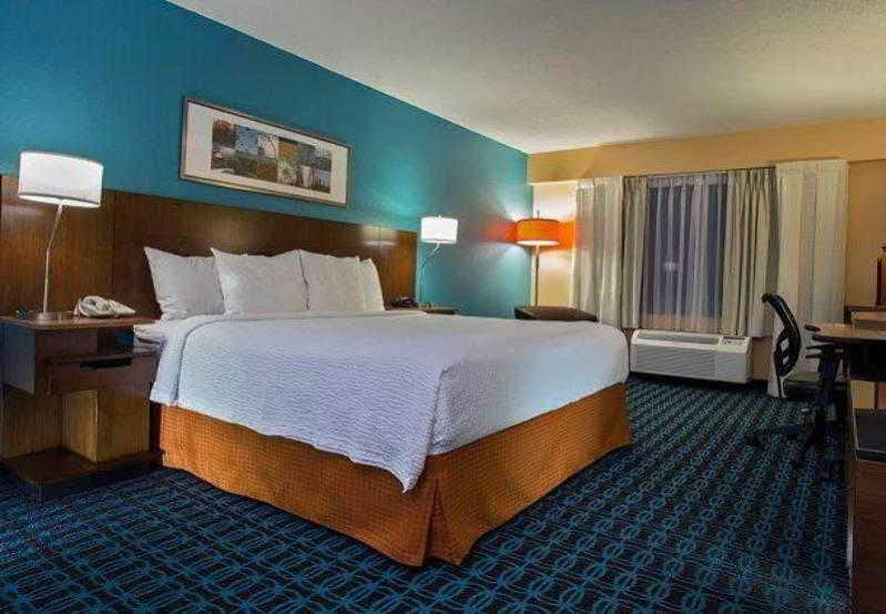 Fairfield Inn Myrtle Beach North Briarcliffe Acres Exterior photo